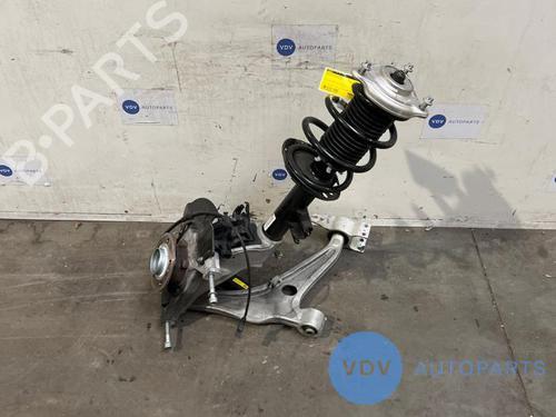 Used Right front steering knuckle MERCEDES-BENZ GLB (X247) AMG GLB 35 4-matic (247.651) (306 hp) 25975324