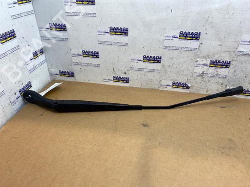 front-windshield-wiper-arm-mercedes-benz-vito-van-w447-2014-38844625 main image