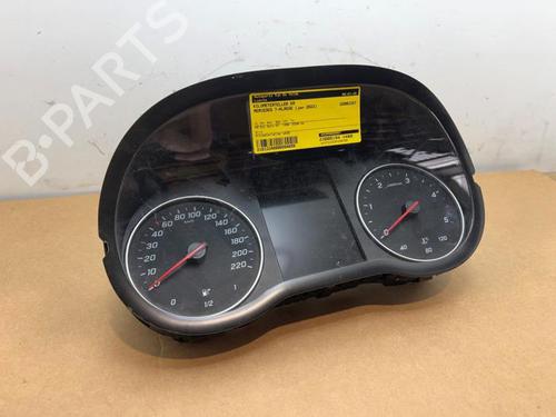 instrument-cluster-mercedes-benz-t-class-mpv-w420-2022-38820303 main image