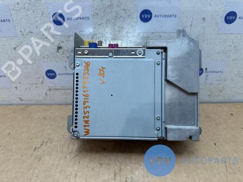 Used Radio MERCEDES-BENZ GLC (X253) 200 d (253.913) (163 hp) 25967177