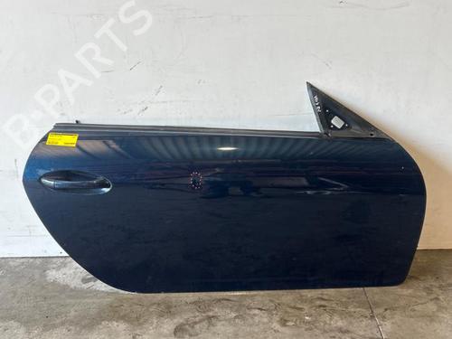 Used Right front door Right front door 39250735 39250735
