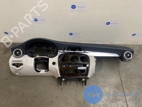 Used Dashboard MERCEDES-BENZ C-CLASS (W205) C 220 BlueTEC / d (205.002, 205.004) (170 hp) 25960187