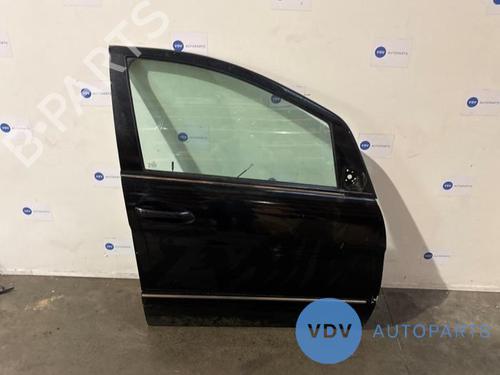 Used Right front door MERCEDES-BENZ B-CLASS Sports Tourer (W245) B 200 (245.233) (136 hp) 25970404