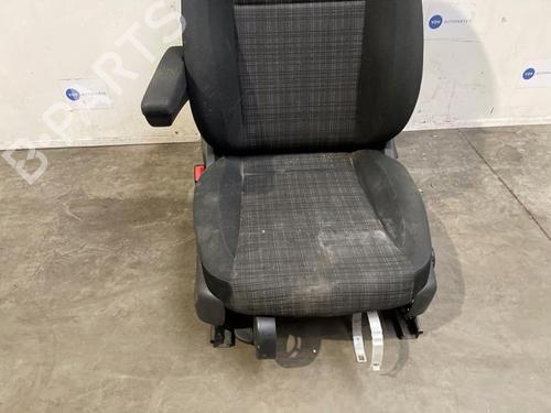 Left front seat MERCEDES-BENZ VITO Van (W447) 116 CDI (447.601, 447.603, 447.605) | BP38832665C15 - Image 2