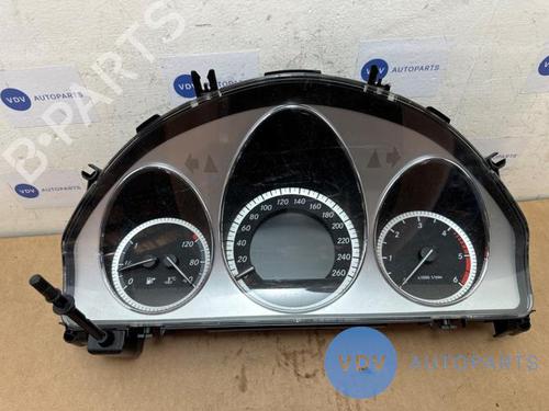 Used Display monitor MERCEDES-BENZ C-CLASS (W204) C 180 CDI (204.000) (120 hp) 25964694
