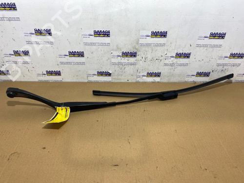front-windshield-wiper-arm-mercedes-benz-c-class-t-model-s204-2007-2008-2009-2010-2011-2012-2013-2014-38846623 main image