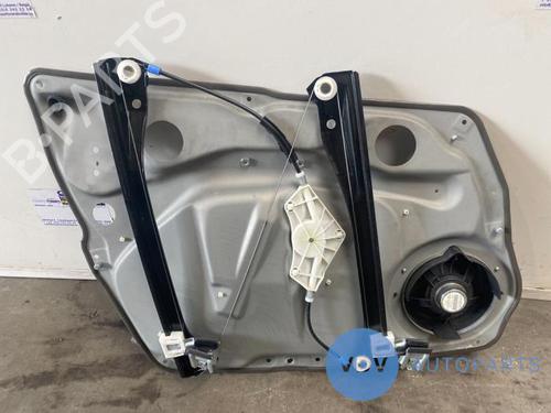 Front right window mechanism MERCEDES-BENZ A-CLASS (W169) A 160 (169.031, 169.331) | BP25952685C23 
