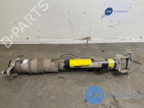 Used Left rear shock absorber MERCEDES-BENZ M-CLASS (W164) ML 320 CDI 4-matic (164.122) (224 hp) 25963039