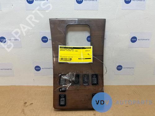 Used Switch MERCEDES-BENZ S-CLASS (W126) 380 SE, SEL (126.032, 126.033) (218 hp) 25960439