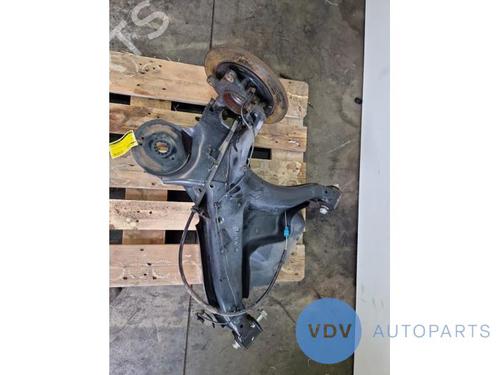 Venstre hjullejehus spindel MERCEDES-BENZ VITO Van (W447) 114 CDI (447.601, 447.603, 447.605) (136 hp) 29632436