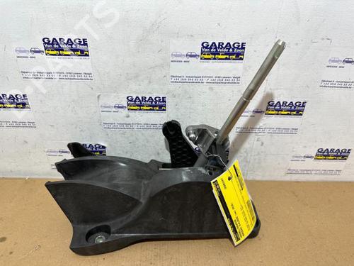 gear-lever-mercedes-benz-a-class-w176-2012-2013-2014-2015-2016-2017-2018-38848952 main image