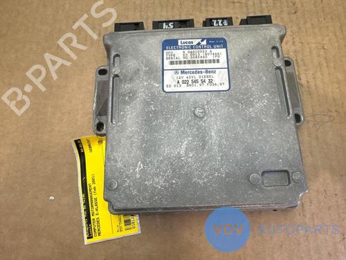 Engine control unit (ECU) MERCEDES-BENZ E-CLASS (W210) E 220 D (210.004) | BP25973232M57 
