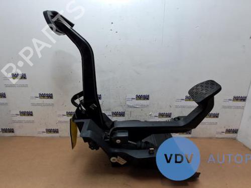 Used Break pedal MERCEDES-BENZ CLK (C209) CLK 200 Kompressor (209.342) (163 hp) 25958900