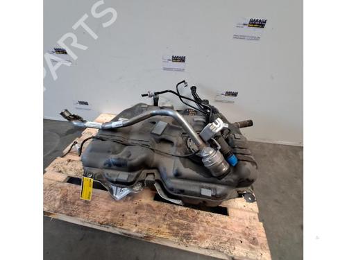 Used Fuel tank Fuel tank 38842141 38842141