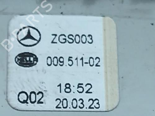 Third brake light MERCEDES-BENZ SPRINTER 3,5-t Van (B907, B910) 315 CDI RWD (907.631, 907.633, 907.635, 907.637) | BP38818270L11 - Image 3