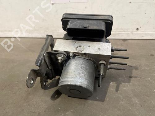 Used ABS pump ABS pump MERCEDES-BENZ SPRINTER 5-t Van (B906) 513 CDI (906.653, 906.655, 906.657) (129 hp) 38834304 38834304