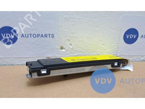Used Antenna/Base MERCEDES-BENZ M-CLASS (W166) ML 400 4-matic (166.056) (333 hp) 25960483
