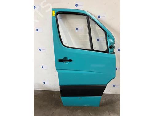right-front-door-mercedes-benz-sprinter-35-t-platformchassis-b906-2006-2007-2008-2009-2010-2011-2012-2013-2014-2015-2016-2017-2018-38835824 main image