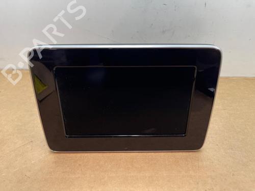 display-monitor-mercedes-benz-gla-class-x156-2013-2014-2015-2016-2017-2018-2019-2020-2021-2022-38827036 main image