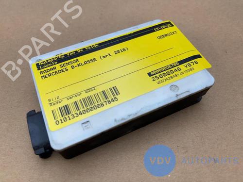 Used Electronic module MERCEDES-BENZ B-CLASS Sports Tourer (W246, W242) B 200 Natural Gas Drive / B 200 c (242.848) (156 hp) 29884724