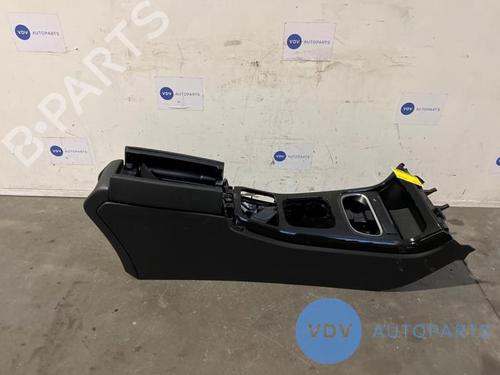 Used Middle console MERCEDES-BENZ A-CLASS (W177) A 160 d (177.002) (95 hp) 25967481