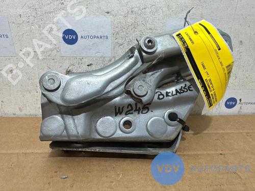 Hinge/Door check strap MERCEDES-BENZ B-CLASS Sports Tourer (W245) B 200 CDI (245.208) | BP25968171C146