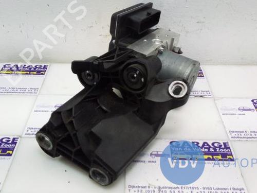 Used Electronic module MERCEDES-BENZ E-CLASS (W212) E 200 CDI / BlueTEC (212.005, 212.006) (136 hp) 25941258