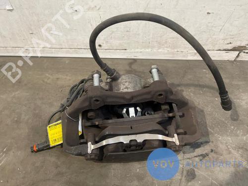 Used Right front brake caliper MERCEDES-BENZ CLS (C218) CLS 250 CDI / BlueTEC / d (218.303, 218.304) (204 hp) 25973928