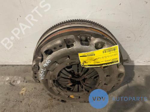 Used Flywheel MERCEDES-BENZ SPRINTER 3,5-t Platform/Chassis (B906) 310 CDI (906.131, 906.133, 906.135, 906.231, 906.233,... (95 hp) 25967143