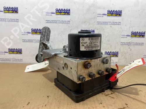 Used ABS pump ABS pump MERCEDES-BENZ C-CLASS (W203) C 200 Kompressor (203.042) (163 hp) 38848357 38848357