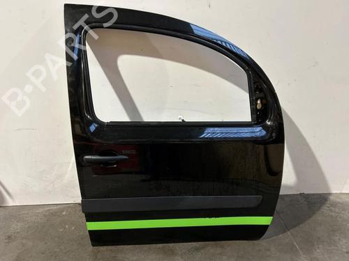 Used Right front door Right front door 38820757 38820757