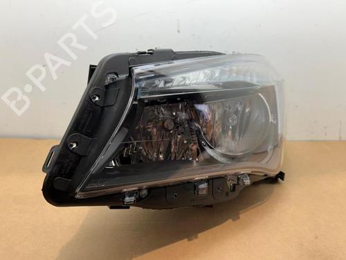 Scheinwerfer links für MERCEDES-BENZ CLA Coupe (C117) CLA 200 (117.343) (156 hp) 31056545