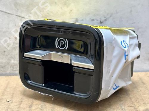 hand-brake-mercedes-benz-c-class-w206-2021-38818865 main image