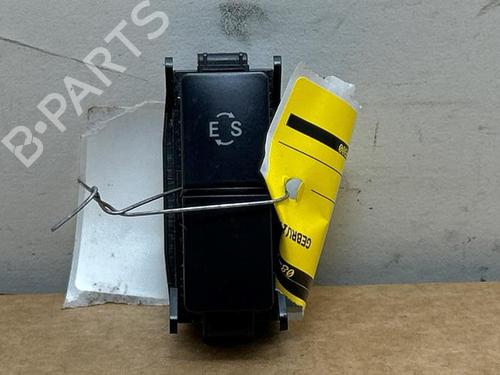 switch-mercedes-benz-e-class-w212-2009-2010-2011-2012-2013-2014-2015-2016-38822859 main image