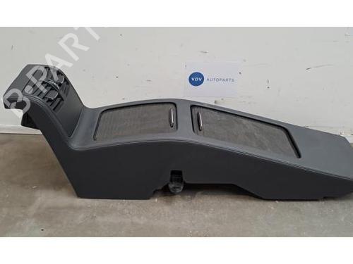 middle-console-mercedes-benz-cls-c218-2011-2012-2013-2014-2015-2016-2017-38839791 main image