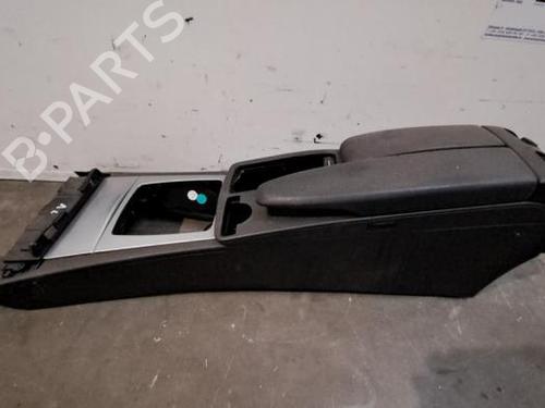 Used Middle console Middle console 38843558 38843558