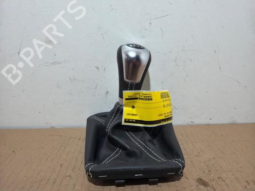 Used Gear lever Gear lever MERCEDES-BENZ GLA-CLASS (X156) GLA 200 CDI / d (156.908) (136 hp) 40483173 40483173