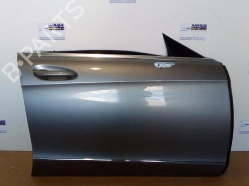 Used Right front door Right front door 38858074 38858074