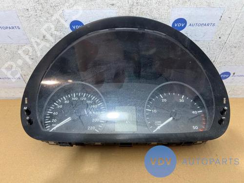 Used Display monitor MERCEDES-BENZ VITO / MIXTO Van (W639) 116 CDI (639.601, 639.603, 639.605) (163 hp) 26205919