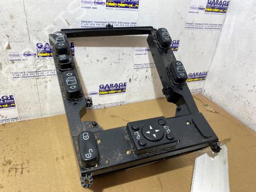 Used Switch Switch MERCEDES-BENZ M-CLASS (W163) ML 270 CDI (163.113) (163 hp) 38846535 38846535