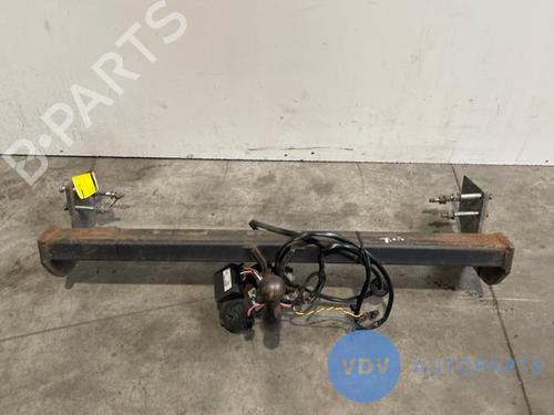 Used Tow ball/Mechanism MERCEDES-BENZ VITO / MIXTO Van (W639) 116 CDI (639.601, 639.603, 639.605) (163 hp) 25975165