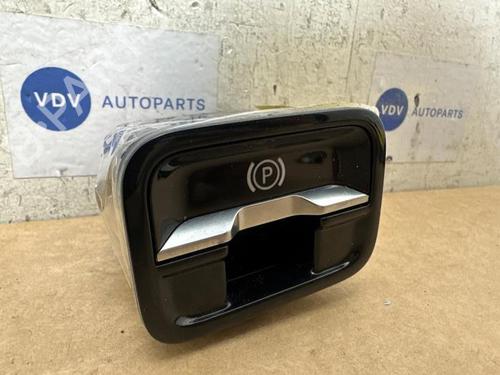 hand-brake-mercedes-benz-s-class-v223-2020-38835247 main image