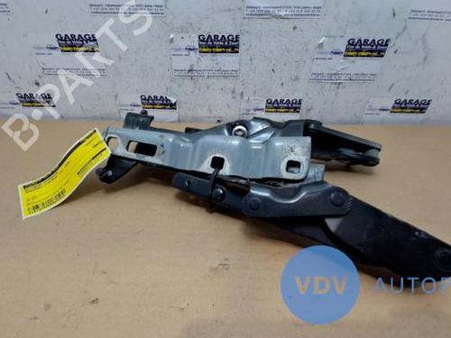 Used Hinge/Door check strap MERCEDES-BENZ C-CLASS (W203) C 200 CDI (203.007) (122 hp) 25956180