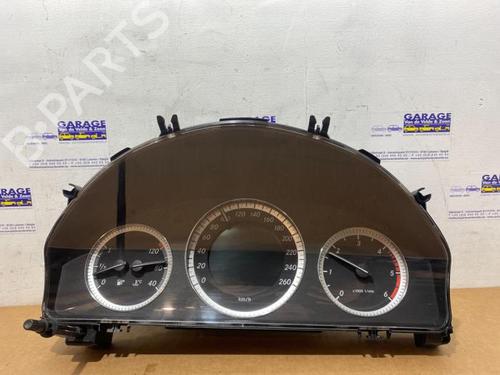 instrument-cluster-mercedes-benz-c-class-w204-2007-2008-2009-2010-2011-2012-2013-2014-2015-38848271 main image