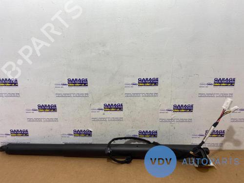 Used Tailgate lift support MERCEDES-BENZ B-CLASS Sports Tourer (W247) B 200 4-matic (247.088) (163 hp) 25951572