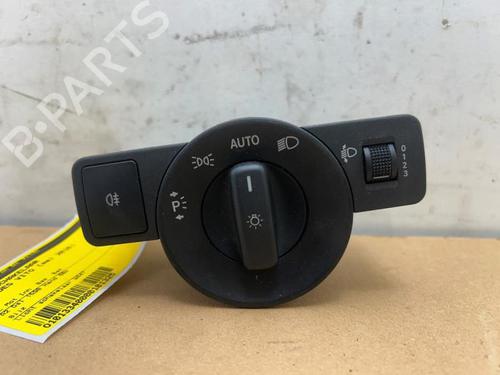 Used Headlight switch Headlight switch 39060380 39060380
