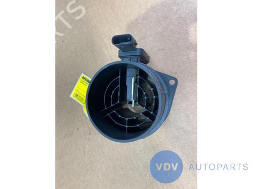 Mass air flow sensor MERCEDES-BENZ C-CLASS (W205) C 200 BlueTEC / d (205.037) | BP25952881M95 