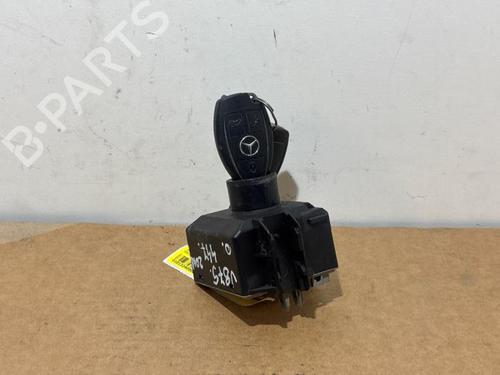 ignition-barrel-mercedes-benz-vito-van-w447-2014-38827937 main image