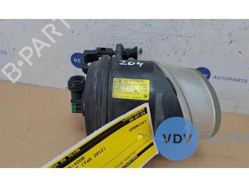 Right front fog light MERCEDES-BENZ C-CLASS (W204) C 200 CDI (204.001) | BP25963565C31 