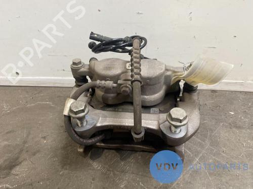 Used Right front brake caliper MERCEDES-BENZ GLE (V167) GLE 350 e 4-matic (167.154) (333 hp) 25952322